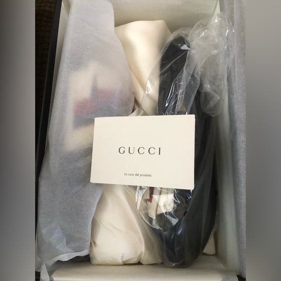 Gucci Satin slides with Sylvie bow - Picture 13 of 14